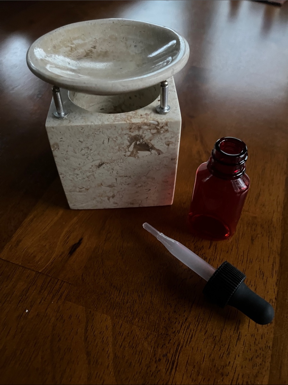 Marble Oil Burner with Bottle and dropper